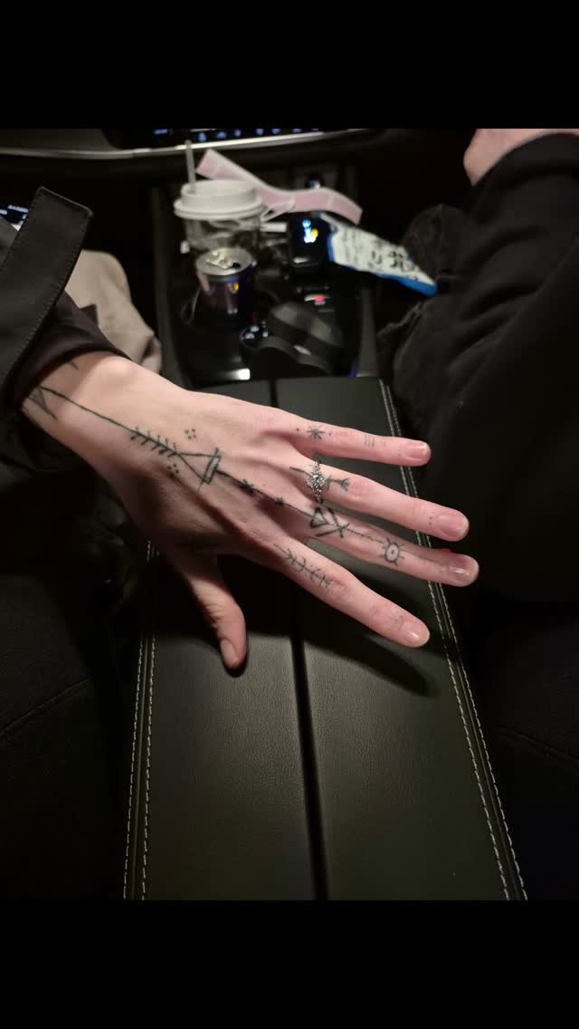 今、いらっしゃるカップルのゲストさんが、